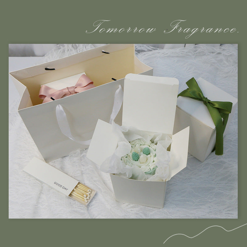 Cake-Shaped Scented Candle | English Pear & Freesia | Soy Wax Decorative Candle